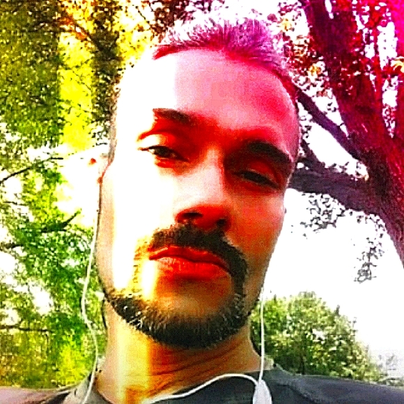 Meet your Posher, Danny - Picture 1 of 1